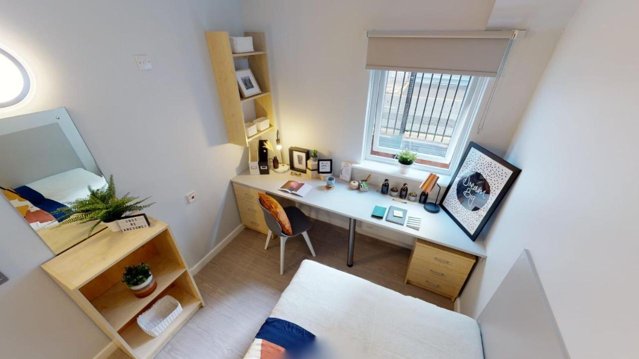 Iq Great Newton House In Liverpool Eksteriør bilde